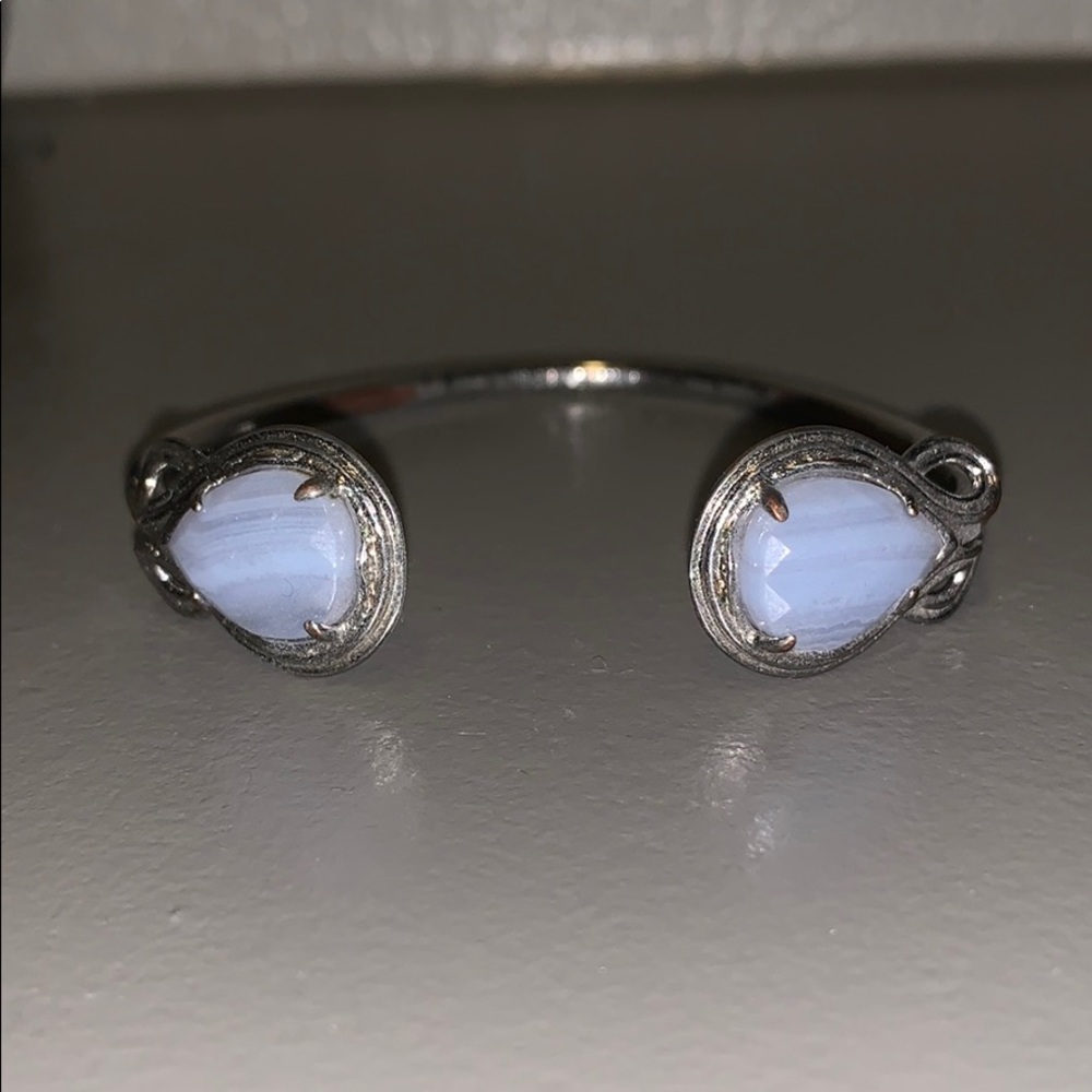 Kendra Scott bracelet